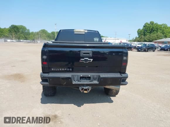 ✅ 2017 Chevrolet Silverado 2500HD LT • VIN: 1GC1KVEY2HF115380 • Lot: 42371106. Listed on IAAI with 85,281 mi. Free auction sales archive from the USA and detailed vehicle history report at DreamBid. Image 16.