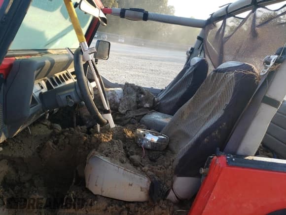 ✅ 1990 Jeep Wrangler S • VIN: 2J4FY19E9LJ539176 • Лот: 74684784. Опубликован ранее на Copart с пробегом Не указан. Бесплатный доступ к архиву аукционных продаж из США и подробный отчёт об истории автомобиля на DreamBid. Изображение 7.