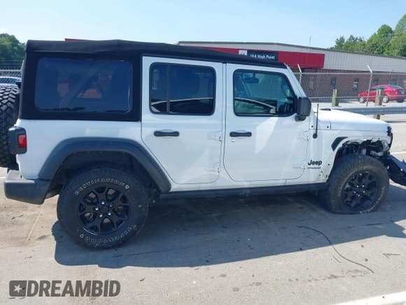 ✅ 2022 Jeep Wrangler Unlimited Sport S • VIN: 1C4HJXDG8NW259579 • Lot: 42974393. Wystawiony na IAAI z przebiegiem 55 553 mil. Bezpłatny archiwum sprzedaży aukcyjnych z USA i szczegółowy raport historii pojazdu na DreamBid. Zdjęcie 13.