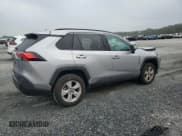 ✅ 2021 Toyota RAV4 XLE • VIN: 2T3W1RFV7MC162144 • Лот: 84802325. Опубликован ранее на Copart с пробегом 44 725 миль. Бесплатный доступ к архиву аукционных продаж из США и подробный отчёт об истории автомобиля на DreamBid. Изображение 3.
