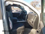 ✅ 2018 Ram 1500 Laramie • VIN: 1C6RR7VT8JS194878 • Лот: 43667753. Опубликован ранее на IAAI с пробегом 42 315 миль. Бесплатный доступ к архиву аукционных продаж из США и подробный отчёт об истории автомобиля на DreamBid. Изображение 5.