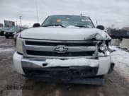 ✅ 2011 Chevrolet Silverado 1500 1HY • VIN: 3GCUKUEJ9BG118907 • Lot: 88969345. Listed on Copart with 166,632 mi. Free auction sales archive from the USA and detailed vehicle history report at DreamBid. Image 5.