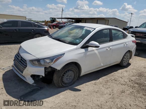 ✅ 2022 Hyundai Accent SE • VIN: 3KPC24A61NE168956 • Лот: 62875204. Опубликован ранее на Copart с пробегом 62 655 миль. Бесплатный доступ к архиву аукционных продаж из США и подробный отчёт об истории автомобиля на DreamBid. Изображение 1.