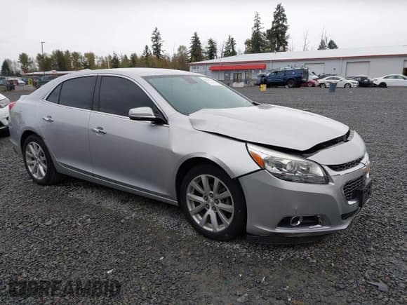 ✅ 2015 Chevrolet Malibu LTZ • VIN: 1G11F5SL3FF282110 • Lot: 43516279. Listed on IAAI with 131,961 mi. Free auction sales archive from the USA and detailed vehicle history report at DreamBid. Image 1.