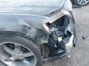 ✅ 2016 Chrysler 300 C • VIN: 2C3CCAEG7GH212131 • Lot: 43579602. Listed on IAAI with 185,895 mi. Free auction sales archive from the USA and detailed vehicle history report at DreamBid. Image 17.