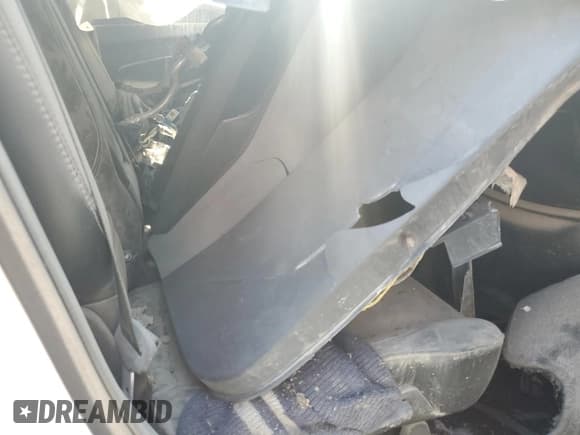 ✅ 2019 Ford Escape Titanium • VIN: 1FMCU9J93KUB60965 • Lot: 58363185. Listed on Copart with Not provided. Free auction sales archive from the USA and detailed vehicle history report at DreamBid. Image 11.