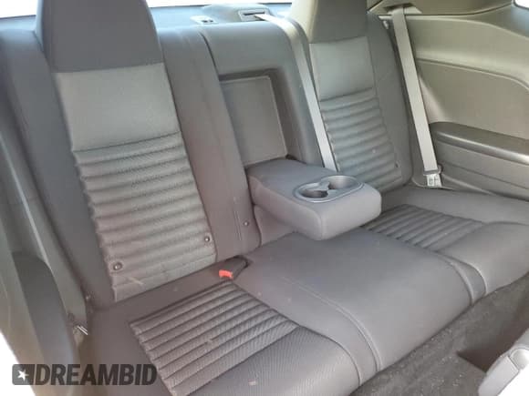 ✅ 2013 Dodge Challenger SXT • VIN: 2C3CDYAGXDH705146 • Lot: 72805364. Listed on Copart with 101,561 mi. Free auction sales archive from the USA and detailed vehicle history report at DreamBid. Image 10.