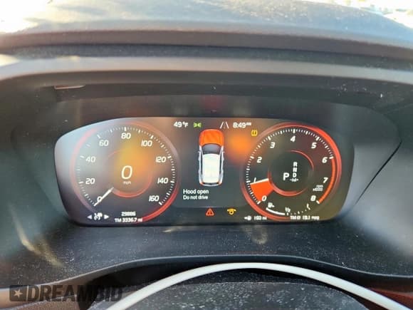 ✅ 2021 Volvo XC40 R-Design • VIN: YV4162UM8M2499388 • Lot: 90114585. Wystawiony na Copart z przebiegiem 29 886 mil. Bezpłatny archiwum sprzedaży aukcyjnych z USA i szczegółowy raport historii pojazdu na DreamBid. Zdjęcie 9.