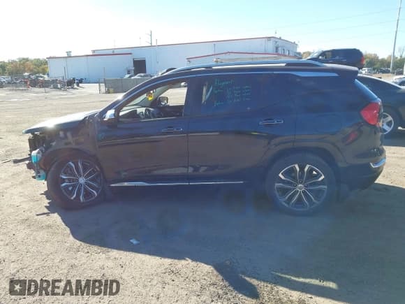 ✅ 2018 GMC Terrain Denali • VIN: 3GKALXEX0JL146689 • Lot: 43435727. Wystawiony na IAAI z przebiegiem 136 259 mil. Bezpłatny archiwum sprzedaży aukcyjnych z USA i szczegółowy raport historii pojazdu na DreamBid. Zdjęcie 14.
