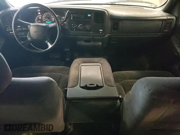 ✅ 2000 Chevrolet Silverado 1500 LS • VIN: 2GCEK19TXY1217820 • Лот: 80036835. Опубликован ранее на Copart с пробегом 268 223 миль. Бесплатный доступ к архиву аукционных продаж из США и подробный отчёт об истории автомобиля на DreamBid. Изображение 8.