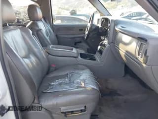 ✅ 2003 GMC Sierra 1500HD SLE • VIN: 1GTGK13U23F232310 • Lot: 41228151. Wystawiony na IAAI z przebiegiem 260 409 mil. Bezpłatny archiwum sprzedaży aukcyjnych z USA i szczegółowy raport historii pojazdu na DreamBid. Zdjęcie 5.