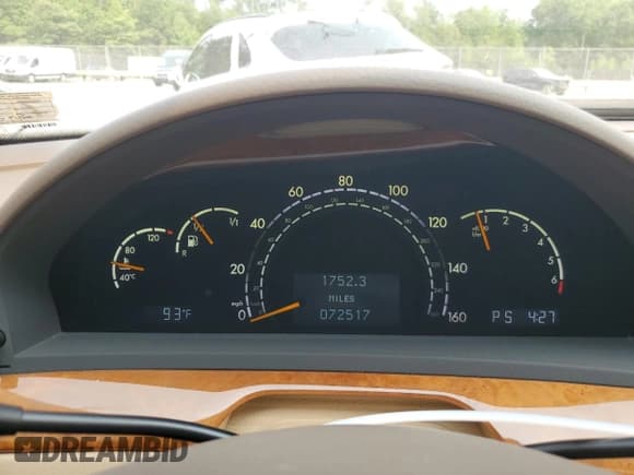 ✅ 2002 Mercedes-Benz S 500 • VIN: WDBNG75J02A313766 • Лот: 59673345. Опубликован ранее на Copart с пробегом 72 517 миль. Бесплатный доступ к архиву аукционных продаж из США и подробный отчёт об истории автомобиля на DreamBid. Изображение 9.