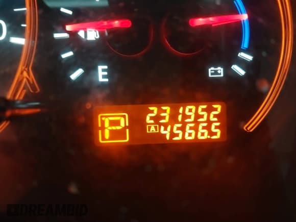 ✅ 2007 Nissan Altima Hybrid • VIN: 1N4CL21E27C225612 • Lot: 41765748. Wystawiony na IAAI z przebiegiem 231 952 mil. Bezpłatny archiwum sprzedaży aukcyjnych z USA i szczegółowy raport historii pojazdu na DreamBid. Zdjęcie 16.