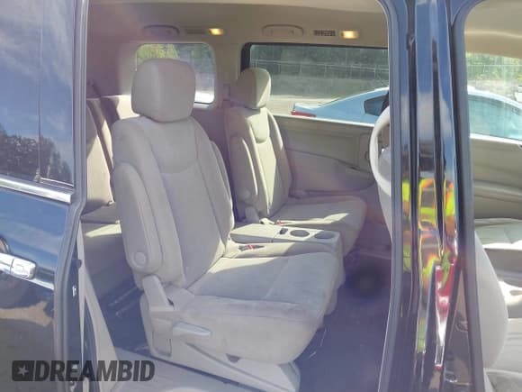 ✅ 2015 Nissan Quest S • VIN: JN8AE2KP0F9133149 • Лот: 42655619. Опубликован ранее на IAAI с пробегом 169 402 миль. Бесплатный доступ к архиву аукционных продаж из США и подробный отчёт об истории автомобиля на DreamBid. Изображение 8.