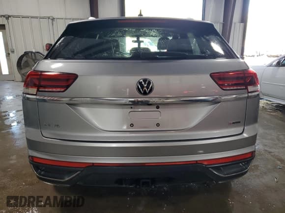 ✅ 2020 Volkswagen Atlas SE • VIN: 1V21E2CA8LC216749 • Lot: 81615115. Wystawiony na Copart z przebiegiem 94 529 mil. Bezpłatny archiwum sprzedaży aukcyjnych z USA i szczegółowy raport historii pojazdu na DreamBid. Zdjęcie 6.