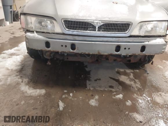 ✅ 2000 Infiniti G20 Luxury • VIN: JNKCP11A6YT305789 • Лот: 43822872. Опубликован ранее на IAAI с пробегом 174 536 миль. Бесплатный доступ к архиву аукционных продаж из США и подробный отчёт об истории автомобиля на DreamBid. Изображение 6.