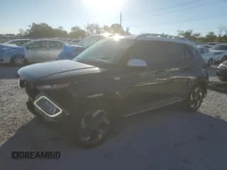 ✅ 2022 Hyundai Venue Limited • VIN: KMHRC8A33NU152789 • Лот: 86666145. Опубликован ранее на Copart с пробегом 52 828 миль. Бесплатный доступ к архиву аукционных продаж из США и подробный отчёт об истории автомобиля на DreamBid. Изображение 1.