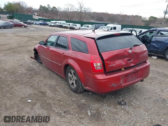 ✅ 2008 Dodge Magnum SXT • VIN: 2D4FV37V98H257778 • Lot: 43780224. Listed on IAAI with 256,804 mi. Free auction sales archive from the USA and detailed vehicle history report at DreamBid. Image 3.