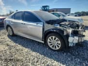 ✅ 2024 Toyota Camry LE • VIN: 4T1R11AK7RU898432 • Lot: 91261705. Wystawiony na Copart z przebiegiem 54 388 mil. Bezpłatny archiwum sprzedaży aukcyjnych z USA i szczegółowy raport historii pojazdu na DreamBid. Zdjęcie 4.