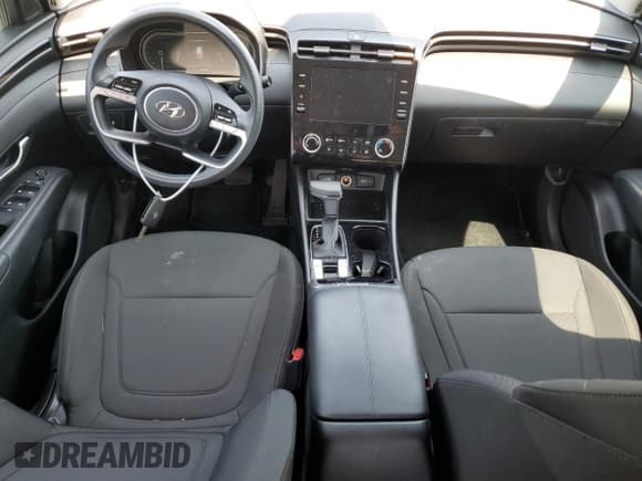 ✅ 2022 Hyundai Tucson SE • VIN: 5NMJA3AE7NH009959 • Lot: 65535513. Wystawiony na Copart z przebiegiem 35 818 mil. Bezpłatny archiwum sprzedaży aukcyjnych z USA i szczegółowy raport historii pojazdu na DreamBid. Zdjęcie 8.