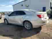 2015 Chevrolet Malibu LT z VIN 1G11D5SL8FF256916, wystawiony jako Copart lot #82206705 z przebiegiem 170 543 mil mil oraz Szkoda całkowita • Salvage title. Historia ofert i sprzedaży dostępna na DreamBid. Obrazek 2.