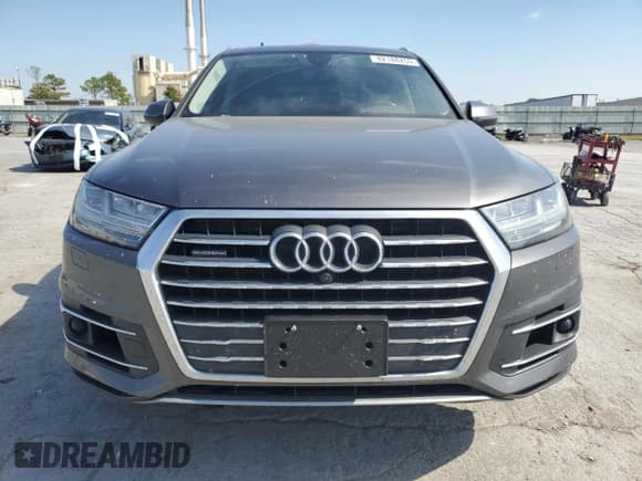 ✅ 2019 Audi Q7 Premium Plus • VIN: WA1LAAF72KD005923 • Lot: 82188255. Listed on Copart with 88,667 mi. Free auction sales archive from the USA and detailed vehicle history report at DreamBid. Image 5.