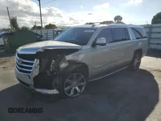 ✅ 2016 Cadillac Escalade ESV Luxury Collection • VIN: 1GYS4HKJ0GR222488 • Lot: 85426345. Wystawiony na Copart z przebiegiem 113 278 mil. Bezpłatny archiwum sprzedaży aukcyjnych z USA i szczegółowy raport historii pojazdu na DreamBid. Zdjęcie 1.
