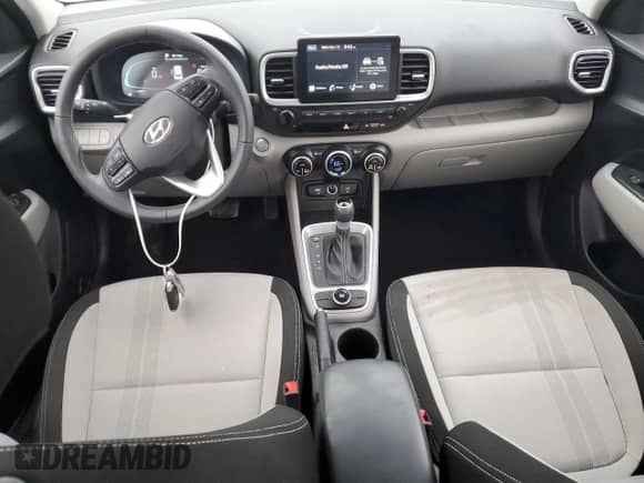 2024 Hyundai Venue SEL с VIN KMHRC8A33RU322770, выставлен на аукционе Copart как лот 80264264 с пробегом 8 155 миль миль и На запчасти • Non repairable. История ставок и продаж доступна на DreamBid. Изображение 8.