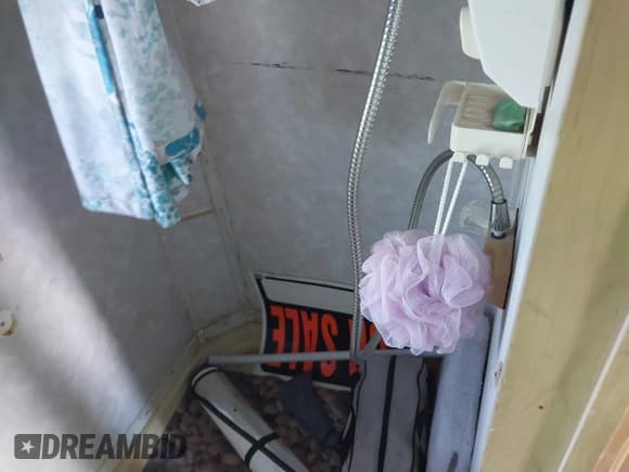 ✅ 2003 Dodge Sprinter • VIN: WD2YD742835560009 • Lot: 43763987. Listed on IAAI with 113,429 mi. Free auction sales archive from the USA and detailed vehicle history report at DreamBid. Image 14.