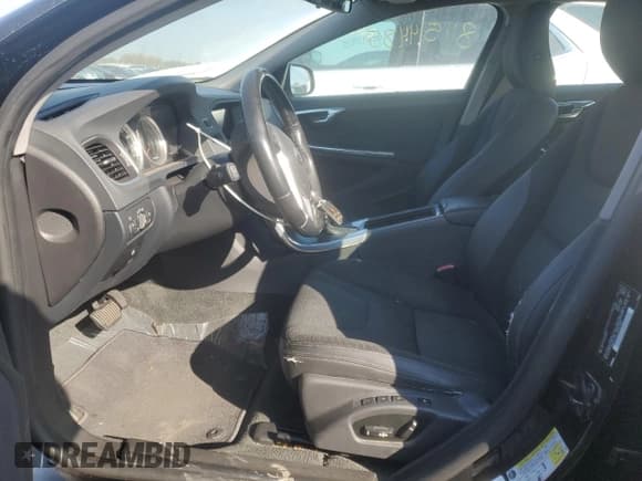 ✅ 2013 Volvo S60 T5 Premier • VIN: YV1612FS9D1208612 • Лот: 81154485. Опубликован ранее на Copart с пробегом 168 116 миль. Бесплатный доступ к архиву аукционных продаж из США и подробный отчёт об истории автомобиля на DreamBid. Изображение 7.