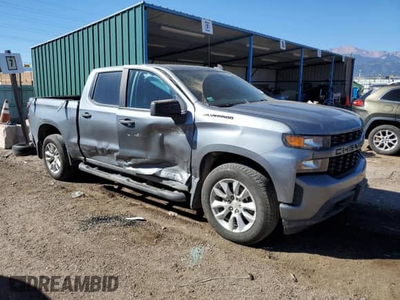✅ 2021 Chevrolet Silverado 1500 Custom • VIN: 3GCPYBEK5MG142777 • Lot: 84804705. Listed on Copart with 78,185 mi. Free auction sales archive from the USA and detailed vehicle history report at DreamBid. Image 4.