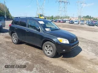 ✅ 2006 Toyota RAV4 • VIN: JTMBD33V265049461 • Lot: 43167440. Listed on IAAI with 157,621 mi. Free auction sales archive from the USA and detailed vehicle history report at DreamBid. Image 1.