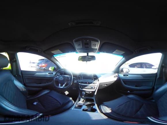 ✅ 2018 Hyundai Sonata SEL • VIN: 5NPE34AF2JH646331 • Lot: 43595444. Listed on IAAI with 89,363 mi. Free auction sales archive from the USA and detailed vehicle history report at DreamBid. Image 19.