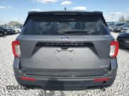 ✅ 2022 Ford Explorer ST-Line • VIN: 1FMSK8KH4NGA12988 • Lot: 44563185. Wystawiony na Copart z przebiegiem 68 370 mil. Bezpłatny archiwum sprzedaży aukcyjnych z USA i szczegółowy raport historii pojazdu na DreamBid. Zdjęcie 6.
