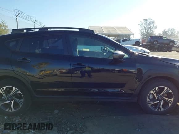 ✅ 2024 Subaru Crosstrek Premium • VIN: JF2GUADC1RH895012 • Lot: 43520336. Listed on IAAI with 11,020 mi. Free auction sales archive from the USA and detailed vehicle history report at DreamBid. Image 13.