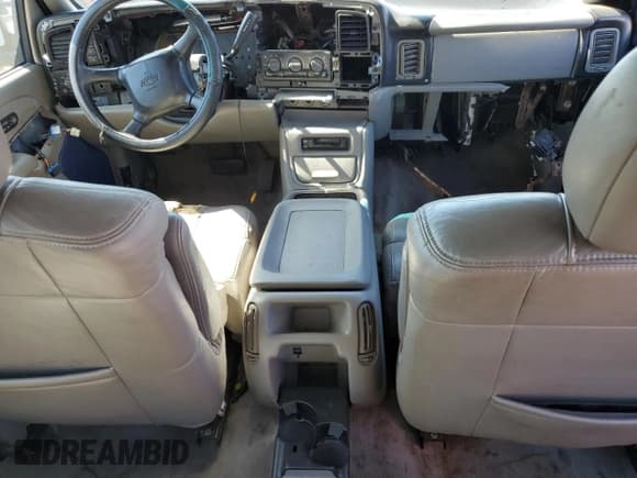 ✅ 2001 Chevrolet Silverado 2500HD LS • VIN: 1GCHK23U91F119073 • Lot: 72450744. Wystawiony na Copart z przebiegiem Nie podano. Bezpłatny archiwum sprzedaży aukcyjnych z USA i szczegółowy raport historii pojazdu na DreamBid. Zdjęcie 8.