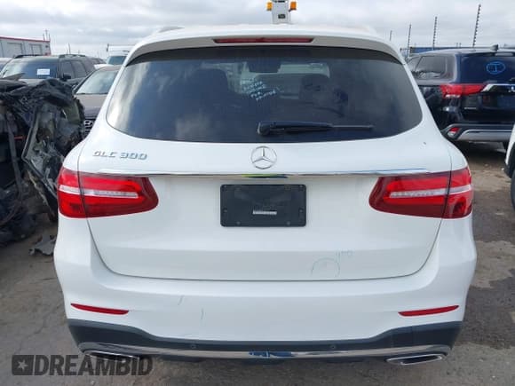 ✅ 2019 Mercedes-Benz GLC 300 • VIN: WDC0G4JB4KV158134 • Лот: 43104789. Опубликован ранее на IAAI с пробегом 59 880 миль. Бесплатный доступ к архиву аукционных продаж из США и подробный отчёт об истории автомобиля на DreamBid. Изображение 16.