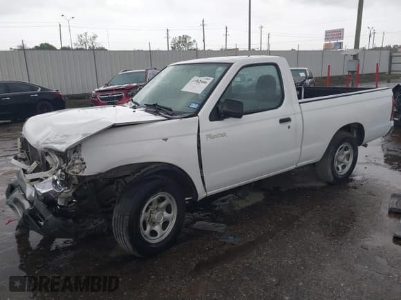 ✅ 2000 Nissan Frontier XE • VIN: 1N6DD21S9YC413916 • Lot: 41902906. Listed on IAAI with 29,371 mi. Free auction sales archive from the USA and detailed vehicle history report at DreamBid. Image 2.