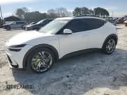 ✅ 2023 Genesis GV60 Performance • VIN: KMUKEDTB7PU009955 • Лот: 46098644. Опубликован ранее на Copart с пробегом 16 119 миль. Бесплатный доступ к архиву аукционных продаж из США и подробный отчёт об истории автомобиля на DreamBid. Изображение 1.