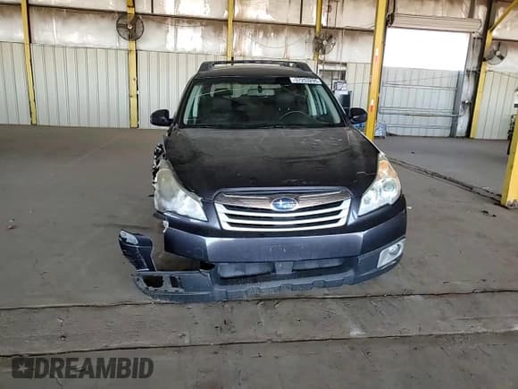 ✅ 2010 Subaru Outback Premium All-Weather Anniversary • VIN: 4S4BRBGC5A3342517 • Lot: 57253295. Listed on Copart with 183,570 mi. Free auction sales archive from the USA and detailed vehicle history report at DreamBid. Image 13.
