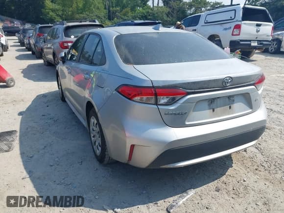 ✅ 2020 Toyota Corolla LE • VIN: JTDEPRAEXLJ113310 • Лот: 43022138. Опубликован ранее на IAAI с пробегом 73 238 миль. Бесплатный доступ к архиву аукционных продаж из США и подробный отчёт об истории автомобиля на DreamBid. Изображение 3.