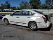 2015 Nissan Altima S z VIN 1N4AL3AP3FC592077, wystawiony jako Copart lot #85838705 z przebiegiem 127 942 mil mil oraz Szkoda całkowita • Salvage title. Historia ofert i sprzedaży dostępna na DreamBid. Obrazek 2.