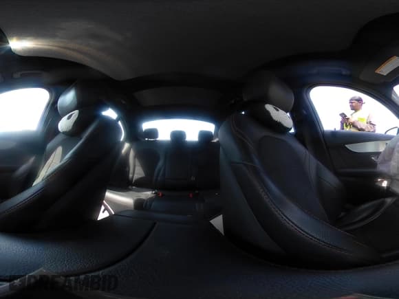 ✅ 2020 Mercedes-Benz C 43 AMG • VIN: 55SWF6EB6LU329473 • Lot: 40080118. Wystawiony na IAAI z przebiegiem 26 041 mil. Bezpłatny archiwum sprzedaży aukcyjnych z USA i szczegółowy raport historii pojazdu na DreamBid. Zdjęcie 18.