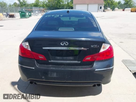 ✅ 2008 Infiniti M • VIN: JNKAY01F18M654184 • Lot: 42573001. Listed on IAAI with Not provided. Free auction sales archive from the USA and detailed vehicle history report at DreamBid. Image 15.
