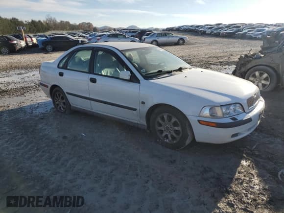 ✅ 2002 Volvo S40 • VIN: YV1VS29552F866863 • Lot: 81964234. Wystawiony na Copart z przebiegiem 149 912 mil. Bezpłatny archiwum sprzedaży aukcyjnych z USA i szczegółowy raport historii pojazdu na DreamBid. Zdjęcie 4.