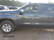 ✅ 2019 Chevrolet Silverado 1500 LT • VIN: 1GCPWCED3KZ178493 • Лот: 43279577. Опубликован ранее на IAAI с пробегом 99 744 миль. Бесплатный доступ к архиву аукционных продаж из США и подробный отчёт об истории автомобиля на DreamBid. Изображение 6.