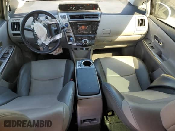 2015 Toyota Prius Three с VIN JTDZN3EU6FJ023016, выставлен на аукционе Copart как лот 81251005 с пробегом 98 475 миль миль и Списание • Salvage title. История ставок и продаж доступна на DreamBid. Изображение 8.