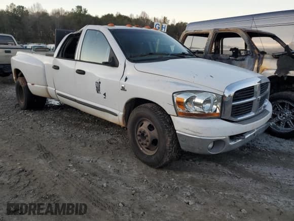 ✅ 2006 Dodge 3500 SLT • VIN: 3D7ML48C06G178841 • Lot: 80044024. Listed on Copart with 358,186 mi. Free auction sales archive from the USA and detailed vehicle history report at DreamBid. Image 4.