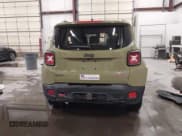 ✅ 2015 Jeep Renegade Trailhawk • VIN: ZACCJBCT5FPC24556 • Lot: 43399866. Wystawiony na IAAI z przebiegiem Nie podano. Bezpłatny archiwum sprzedaży aukcyjnych z USA i szczegółowy raport historii pojazdu na DreamBid. Zdjęcie 16.