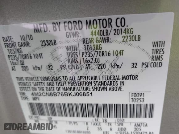 ✅ 2011 Mercury Mariner • VIN: 4M2CN8B76BKJ06851 • Lot: 41652014. Listed on IAAI with 118,914 mi. Free auction sales archive from the USA and detailed vehicle history report at DreamBid. Image 9.